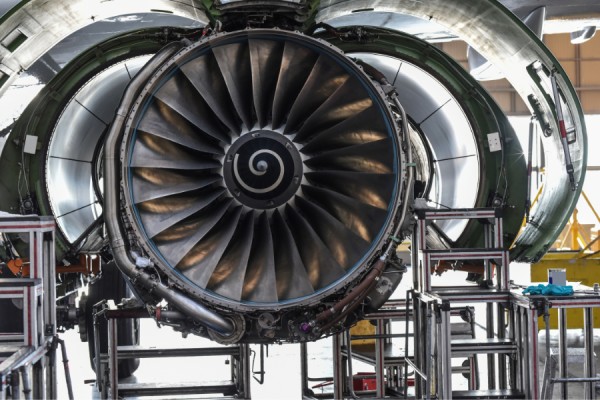 Jet Engine Operating Principle: A Detailed Review