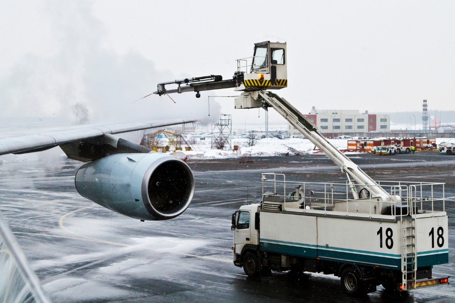 De-Icing Nedir? Havacılıkta Buzdan Arındırma Yöntemleri