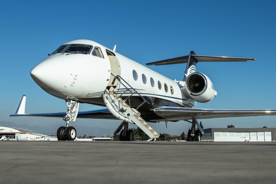 Gulfstream GIV: Özel Jet Mükemmelliğini Keşfedin